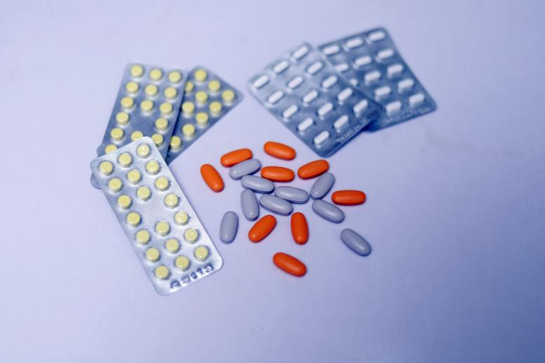 different kinds of medication