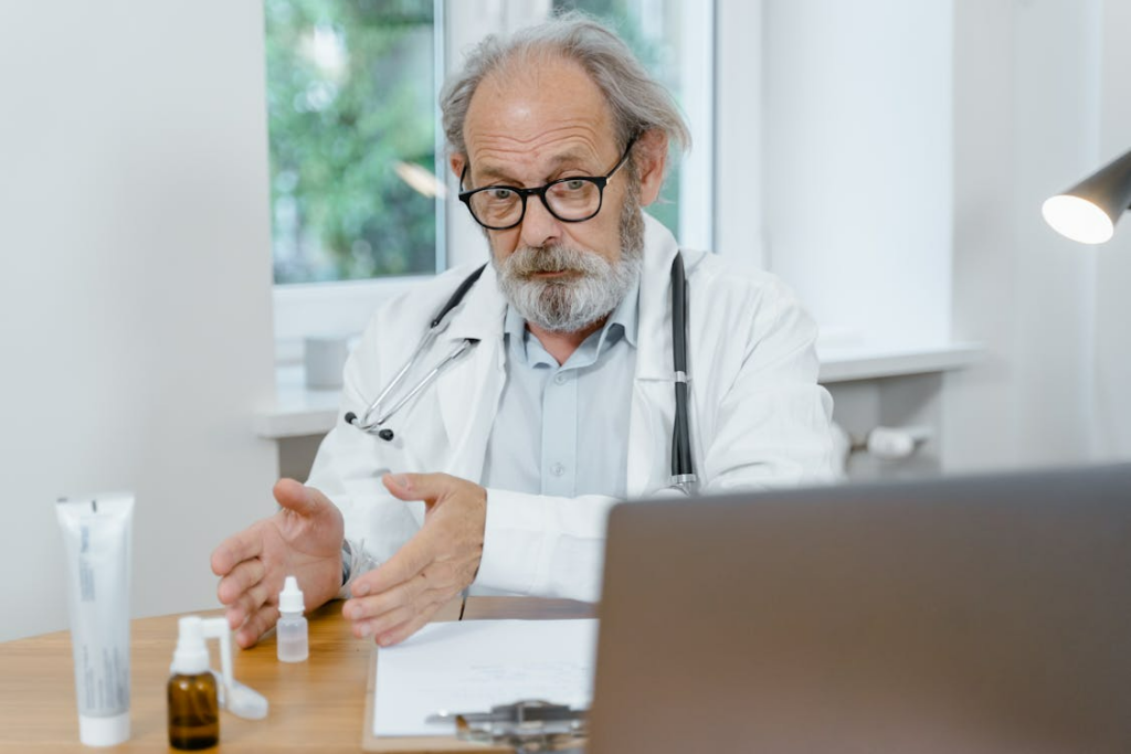 Patient speaking with a virtual doctor about sinus infection symptoms