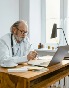 Online Doctor for Sinus Infection: Symptoms, Treatment, and When to Book a Virtual Appointment