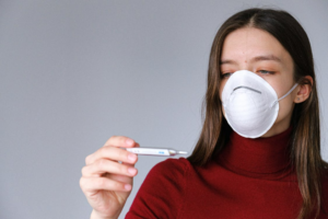 Fever, Fatigue, and Body Aches: When to Talk to an Online COVID Doctor